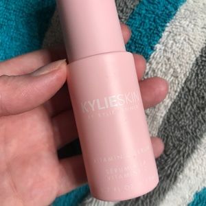Kylie Skin Vitamin C Serum